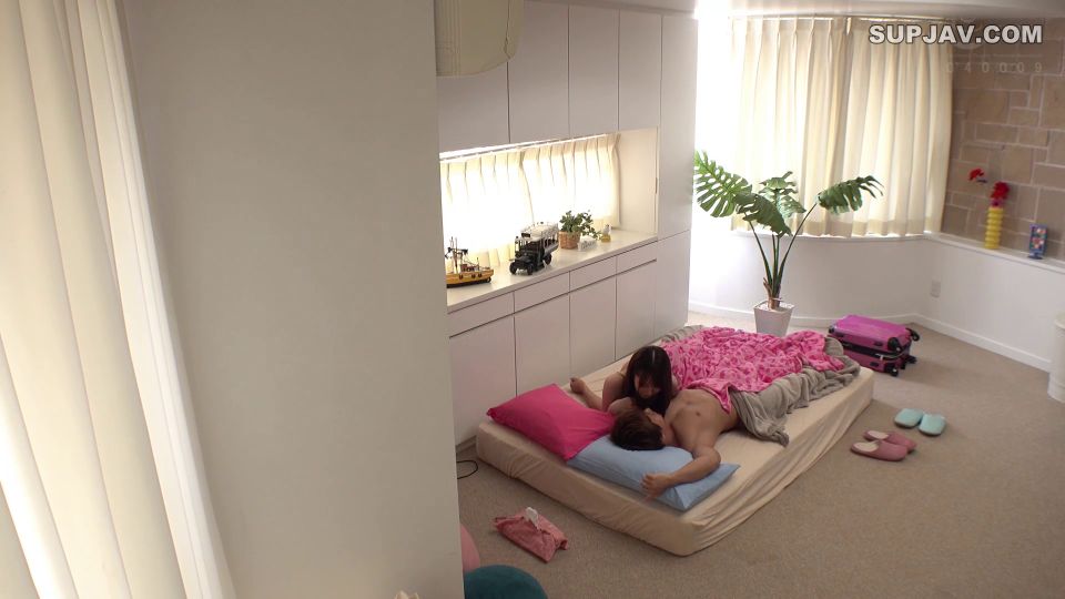 ReducingMosaic HZGD-168 彼女が2泊3日の旅行で居ない間に既婚者の元カノと3日間ハメまくったイケナイ純愛記録 松本いちか