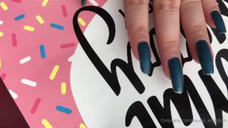 LaLaLaura aka lauras_kingdom - 10-12-2020 OnlyFans Video - Nail_Art_Kays Claw Talk Test video LaLaLaura fetish-2