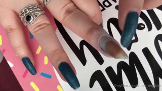 LaLaLaura aka lauras_kingdom - 10-12-2020 OnlyFans Video - Nail_Art_Kays Claw Talk Test video LaLaLaura fetish-4