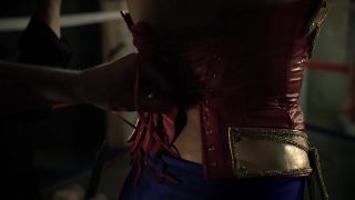 Superheroine in trouble-0