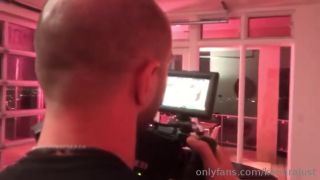 19-01-20 dm A little never - before - seen girl action-4