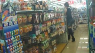 Uncensored toilet voyeur – 15286811 Voyeur-1