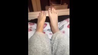 Lou In Heels () Louinheels - stream started at am new christmas pedi 23-12-2020-8