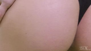 Punching Bad 2 Muscle!-2