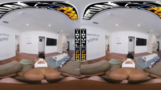 Lia Lovely - Horny Step Mom Throws Ass Sex Online Porn Fu...-6