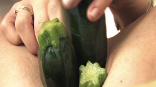 [GetFreeDays.com] Lilith Zucchini Play german fisting-4