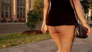 Sexy Black Mini Dress: Tempting & Edgy Fashion Guide-9