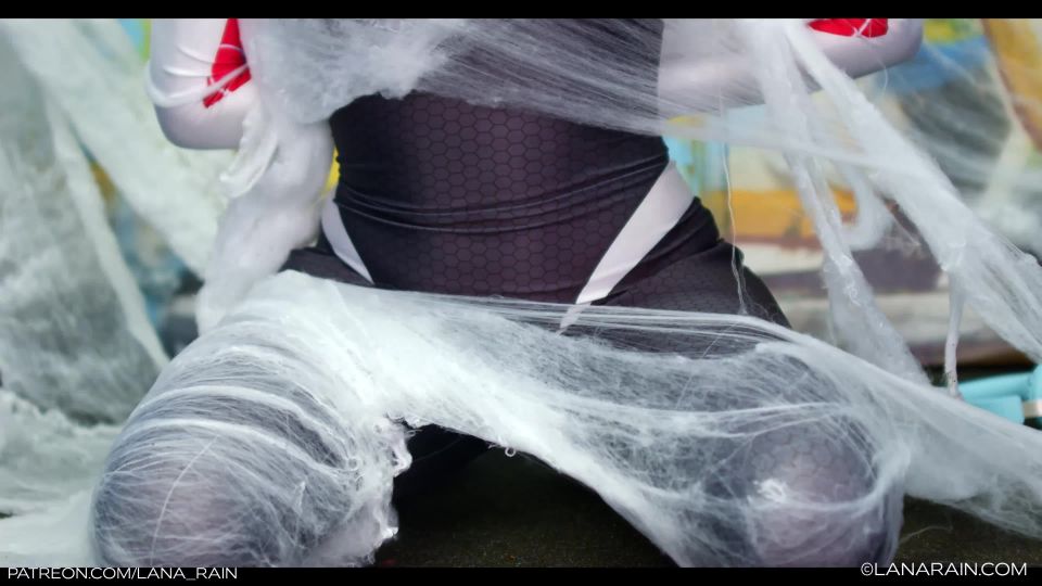 Spider Gwen VS Venom 4K on femdom porn kyle chaos fetish