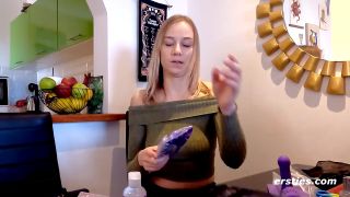 Ersties  Sirena Reitet Auf Ihrem Neuen Sybian Zu Heißen Höhepunkten.-2