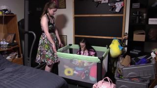 DiaperedonlineBambi Samara Bambi  Samara Playpen-3