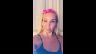 Onlyfans - Aaliyah Love - aaliyahlovefreecoming apart at the seams lol Happy Monday - 05-11-2018-0