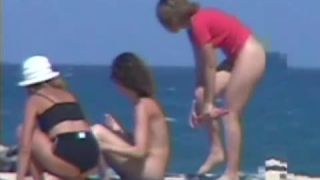 Coccozella-SiteRIP 0202-sandfly-nudism-2-1