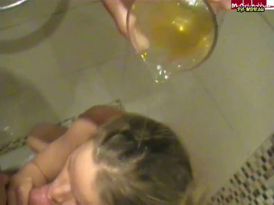 [K2S.CLUB] man4you66 - Haarw?sche und Mundsp?lung mit Pisse - HD 720P