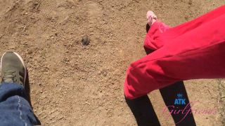 [ATKGirlfriends] Dez Hansen Farm Date 1 [12.13.25] [1080p]-0