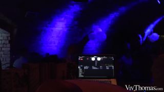 Aislin & Hayli Sanders  Check Me Out-6