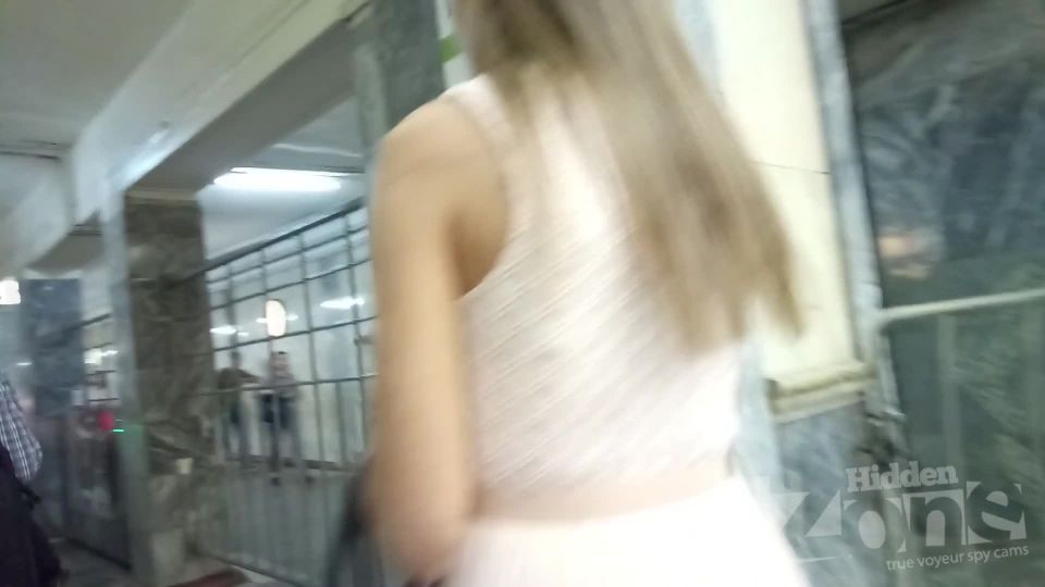 adult video clip 4 Under the skirt 42,  on webcam 