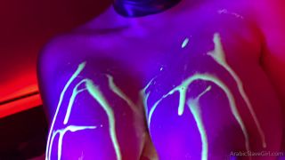 arabicslavegirl 2020.11.19 1289870605 REVIEW Glowing Lube -9