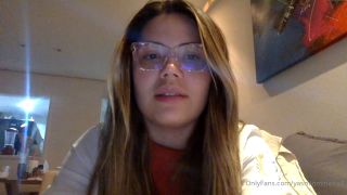 Yasmin Mineira 0grl74oxexv98rso4mk4y source-3