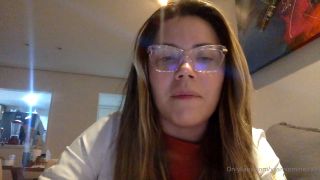 Yasmin Mineira 0grl74oxexv98rso4mk4y source-9