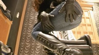 adult clip 45 sexy fetish Mistress Kira – Leather Gloves And Jeans Denim Fetish, masturbation instructions on pov-0