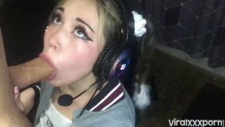 Blowjob porn MewSlut Egirl getting fucked while playing league of legends-3