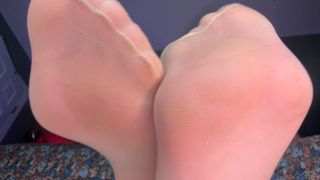porn clip 24 SneezeGoddess – Further Seducing You Wife with My Feet, femdom deepthroat on fetish porn -9