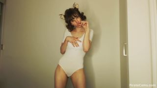 ManyVids – MissAlice_94 - Baby Beast Striptease - HD - (Webcam)-1