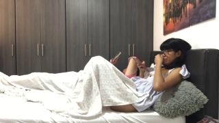 Verified Amateurs My friend masturbates in front of me until she has an orgasm-2