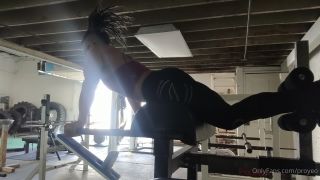 MuscleGeisha () Musclegeisha - some motivation glute ham raises for that healthy back bumper love those di 01-09-2020-3