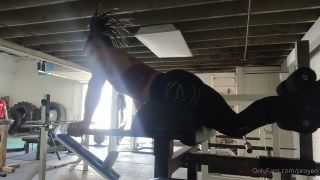 MuscleGeisha () Musclegeisha - some motivation glute ham raises for that healthy back bumper love those di 01-09-2020-6