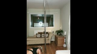 LouLou Petite Louloupetite - pole dancing video building my strength up in my tight lil shorts 23-03-2018-9