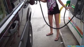 Pregnant wife gas station flashing pregnant -1
