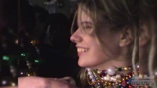 Neverbeforeseen Mardi Gras Girls Flashing Pussy And Tits On The Streets Of New  Orleans-6