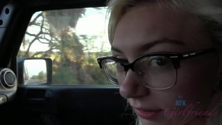Atk girlfriends with chloe temple in chloe gets you off in the car-2