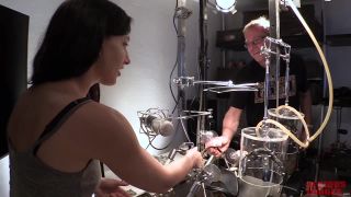 SeriousImagesTHOSE KINKY EUROPEANS Part1-1