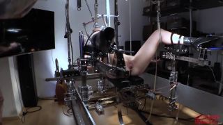 SeriousImagesTHOSE KINKY EUROPEANS Part1-7