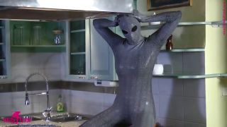 Zentaidolls - Nackt auf dem Küchentisch 720P - Amateur-4