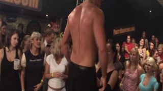 Party Hardcore Vol. 32 Part 1 - Cam 1-1
