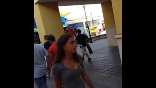 Candid Voyeur 1605-5