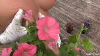 Video Delia TS Pink Overalls 1080p FullHD-5