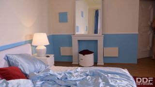 Sicilia's Epic Morning Glory Footjob & Dream Foot Creams-2