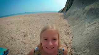 Alexandra Codefuck - Perfect Blowjob At The Sunny Public Beach By Blonde Russi - Blowjob-9