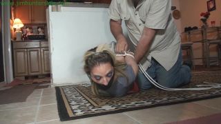 HuntersLair.com 2016-2022_HL122421_DiD_BriellaJaden-3