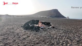 [GetFreeDays.com] Naked Milf on public Beach, Voyeur fingered her Adult Clip June 2023-1