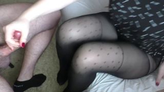 Alina Rose TEEN HANDJOB - CUM ON LEGS IN SEXY PANTYHOSE-8