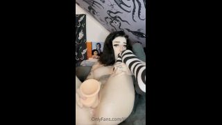 @lillithlethya lillithlethya-2021-11-25-2283840264-2