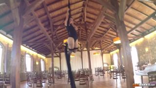 Julia Roca - Aerial Dance Fucking Amateurporn-1