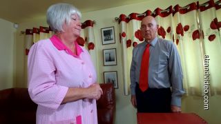 Spanking Sarahspr-1825-2