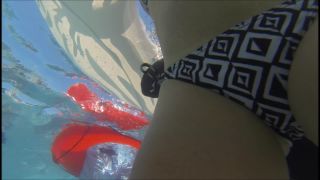 Porn online Voyeur – Underwater swimsuit tracking – YMUW-1067-3