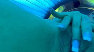 [GetFreeDays.com] 18Teenager Selbstbefriedigung im Solarium Adult Film May 2023-3